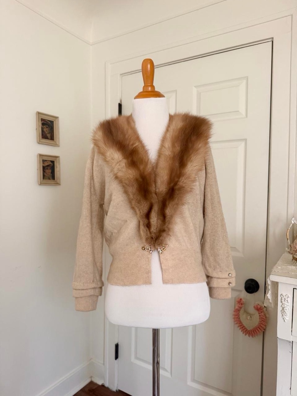 Vintage 1950s Fur Collar Cashmere Sweater